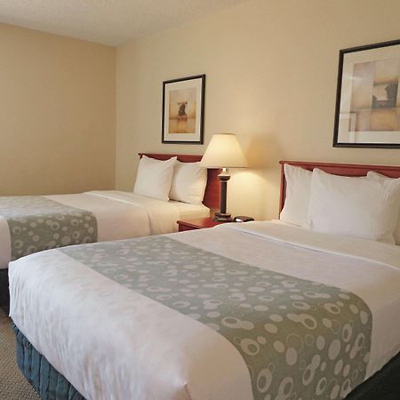 La Quinta By Wyndham Albuquerque Journal Ctr Nw Ξενοδοχείο Εξωτερικό φωτογραφία